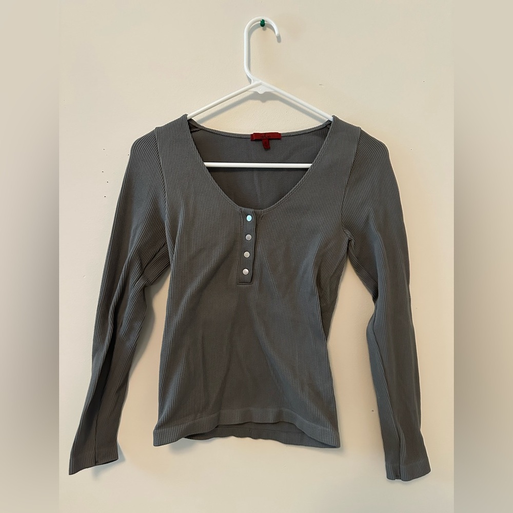 Fitted Rib Knit Gray Long Sleeve Shirt